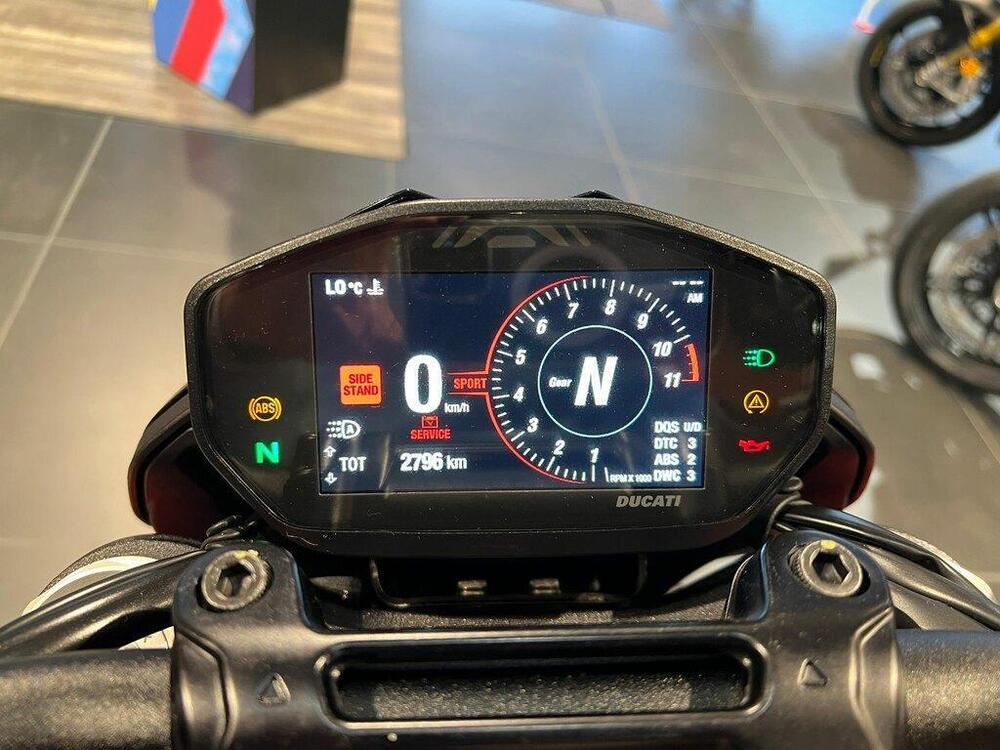 Ducati Hypermotard 950 RVE (2022 - 25) (8)