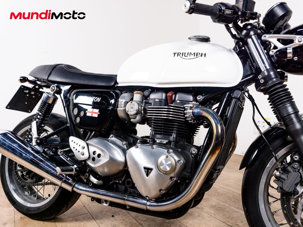 Triumph Thruxton 1200 R (2016) (5)