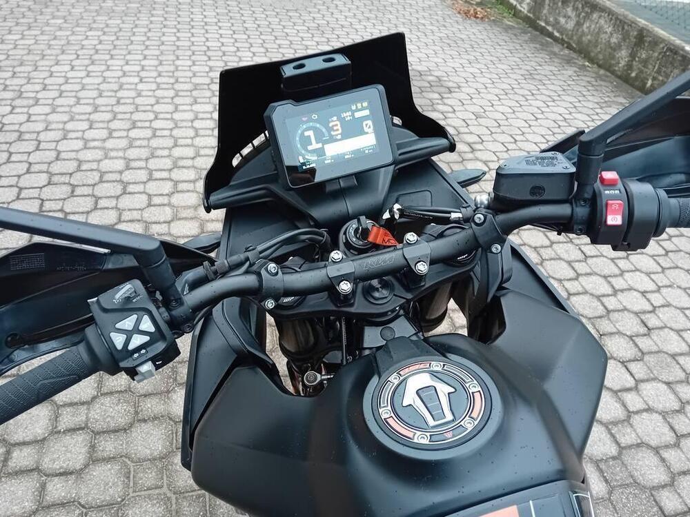 KTM 890 SMT (2023 - 25) (7)