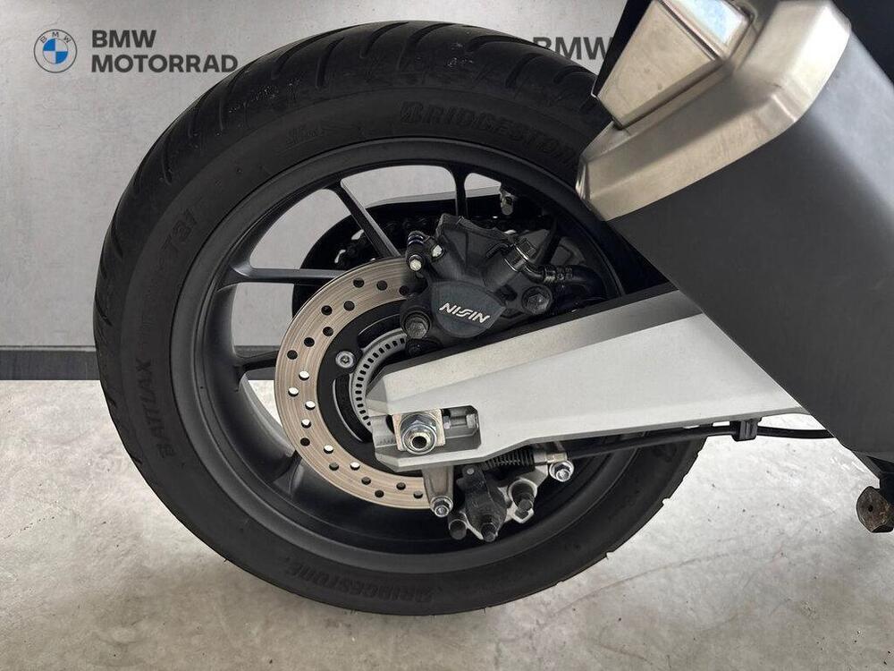 Honda Forza 750 DCT (2021 - 24) (6)