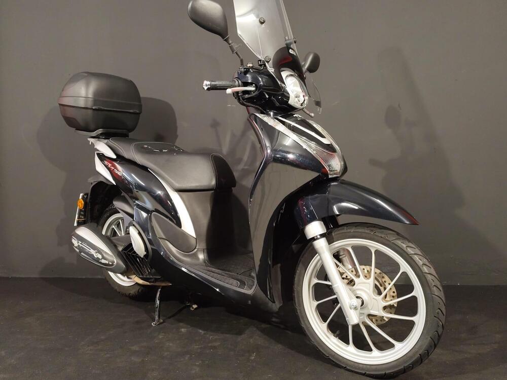 Honda SH 125 Mode (2021 - 23) (9)