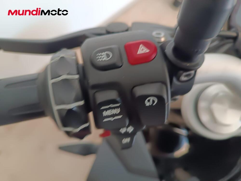 Bmw F 900 R (2021 - 24) (13)