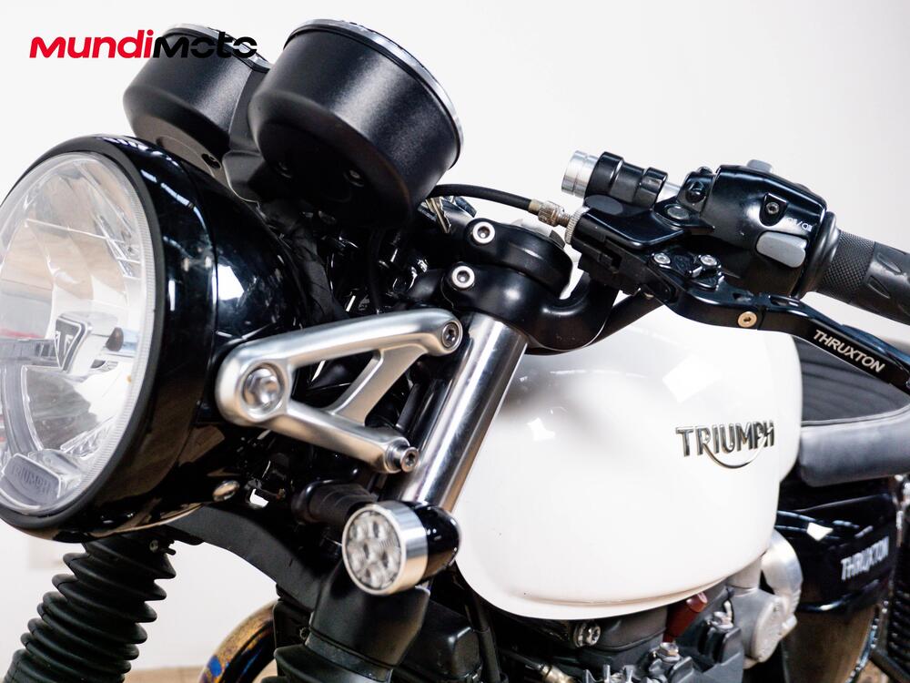 Triumph Thruxton 1200 R (2016) (14)