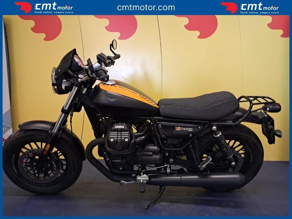 Moto Guzzi V9 Bobber (2016 - 18) (5)