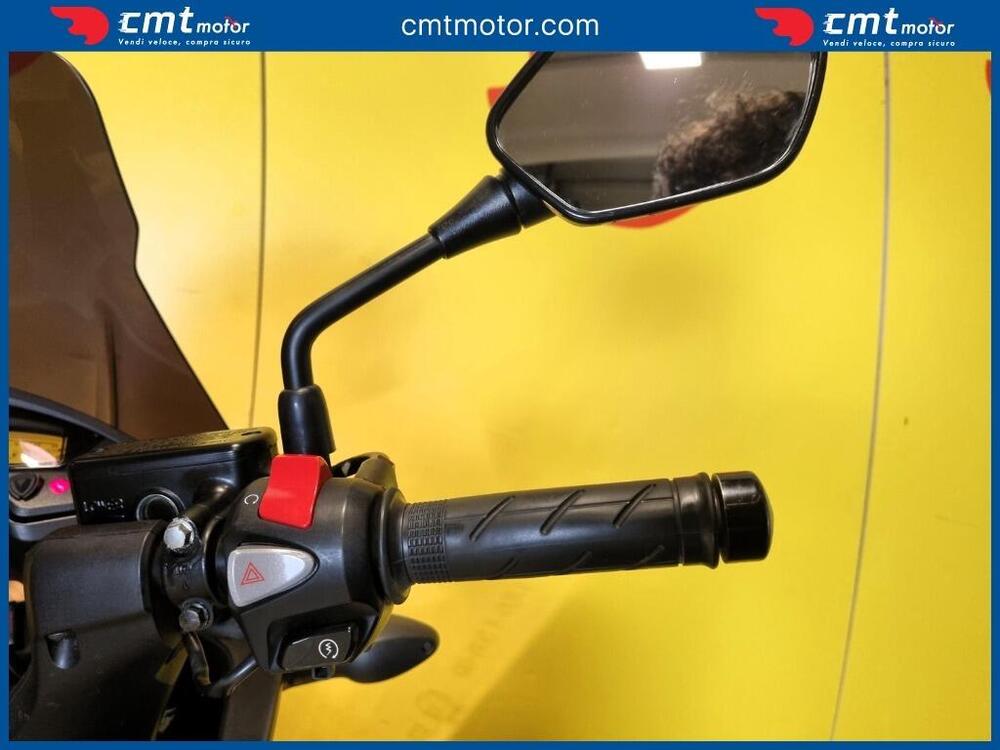 Honda VFR 800 (2006 - 13) (12)