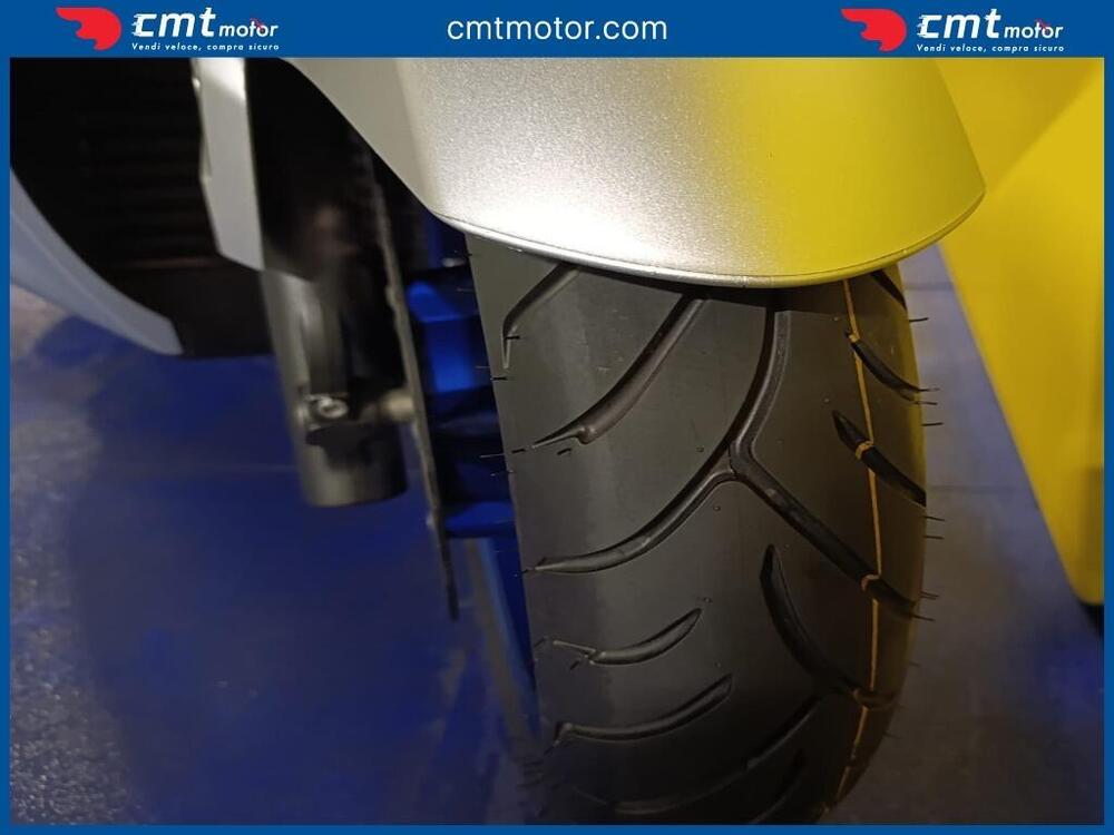 Suzuki Burgman 400 (2022 - 24) (12)