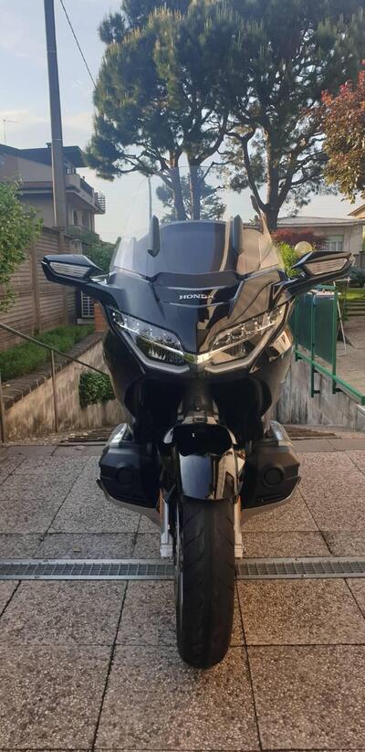 Honda GL 1800 Gold Wing Tour (2018 - 20) usata