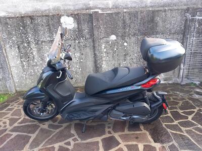 Piaggio Beverly 300 S (2021) usata