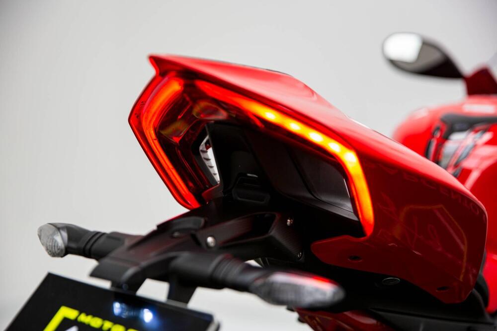 Ducati Panigale V4 1100 (2020) (19)