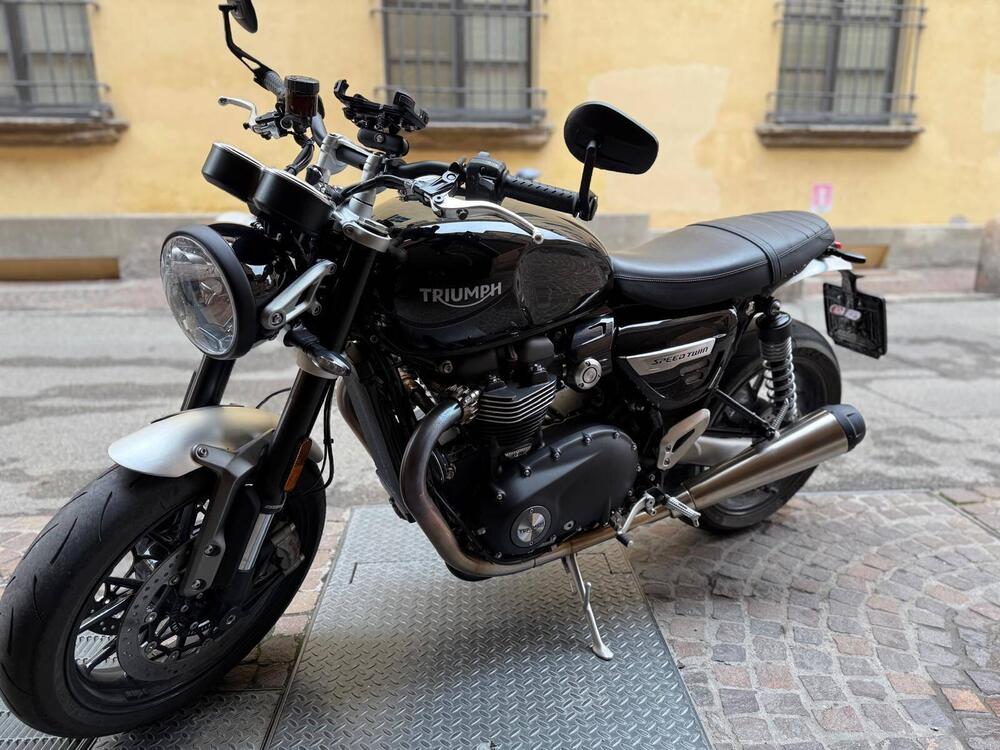 Triumph Speed Twin 1200 (2021 - 24) (3)