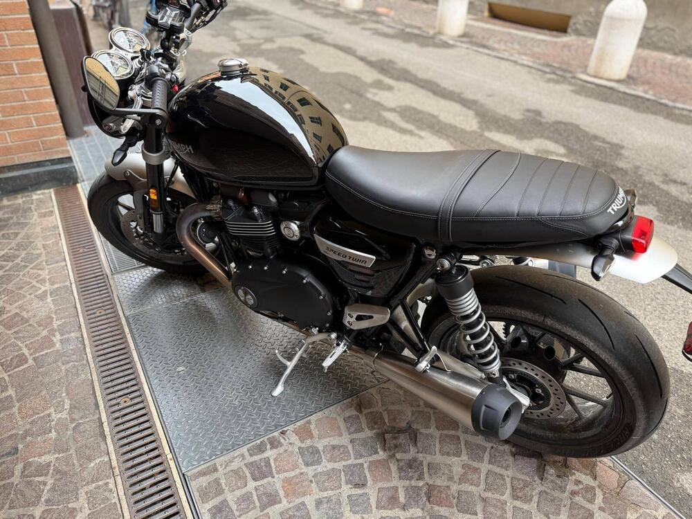 Triumph Speed Twin 1200 (2021 - 24) (4)