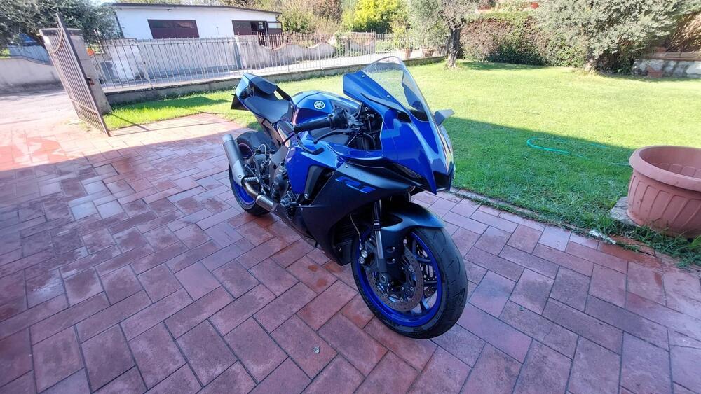 Yamaha YZF R1 (2020 - 25) (2)