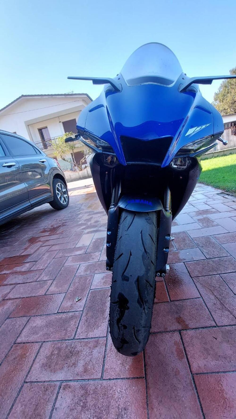 Yamaha YZF R1 (2020 - 25) (5)