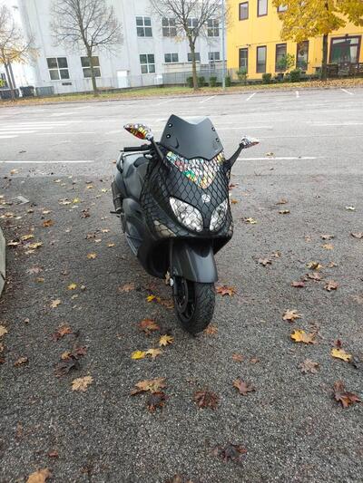 Yamaha T-Max 500 Black Max (2006 - 07) usata