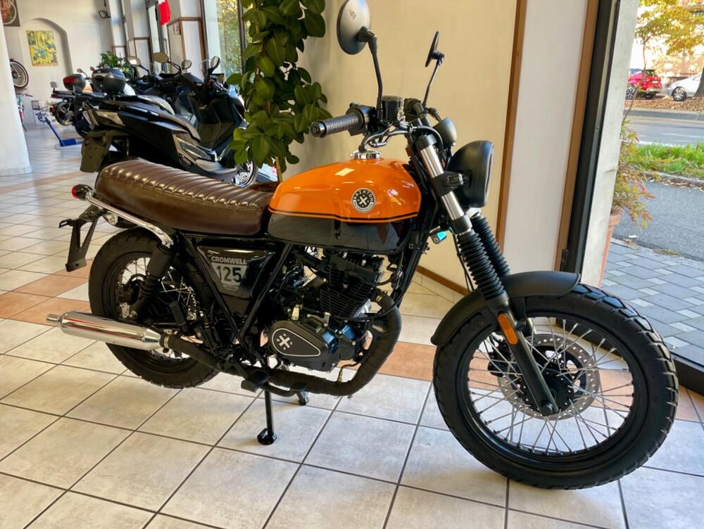 Brixton Motorcycles Cromwell 125 ABS (2021 - 26) (3)