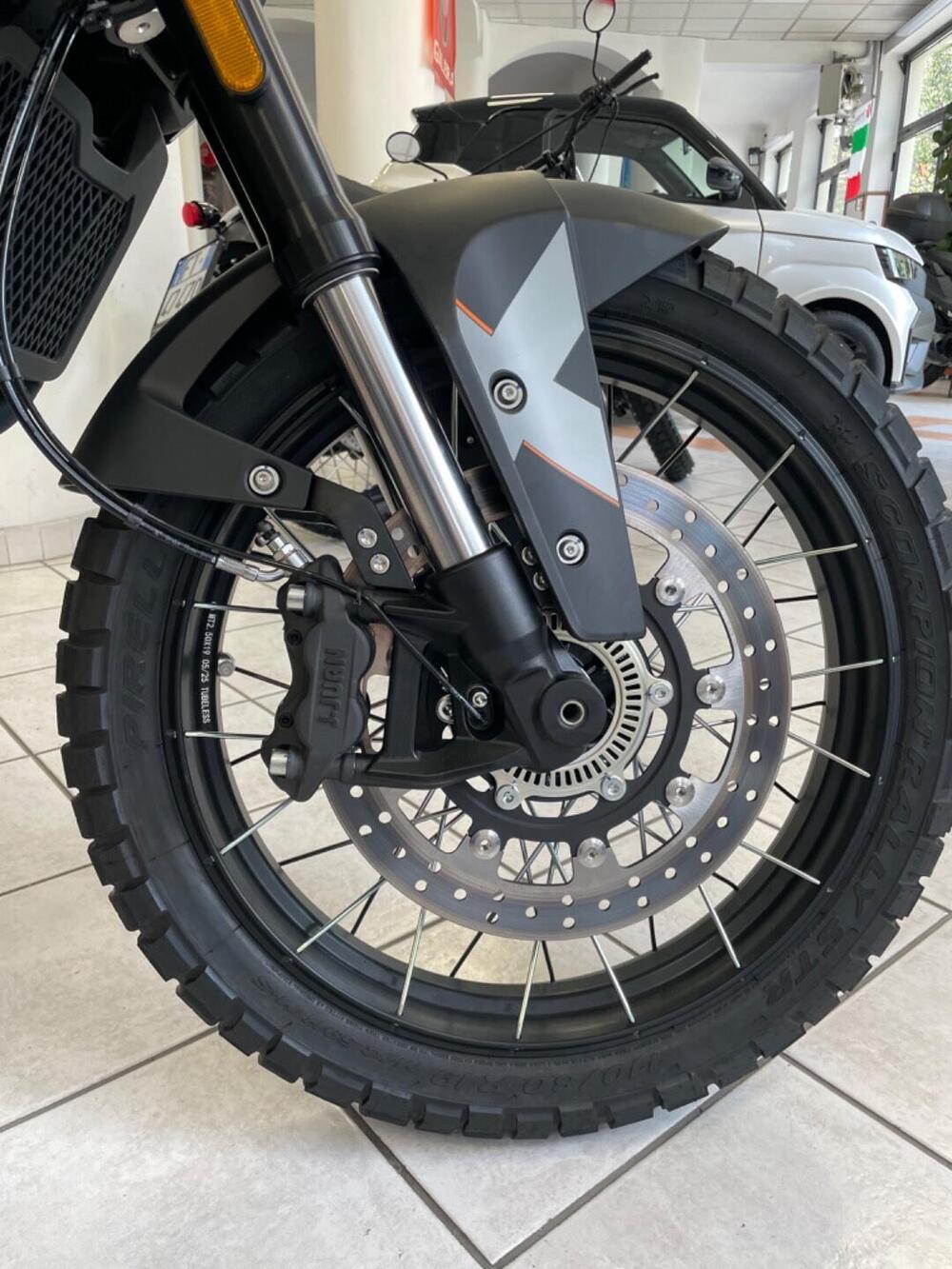 Brixton Motorcycles Crossfire 500 Storr (2025 - 26) (4)