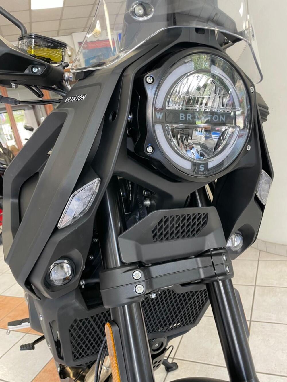 Brixton Motorcycles Crossfire 500 Storr (2025 - 26) (5)