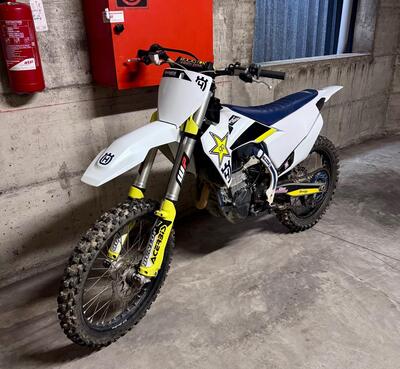 Husqvarna FC 450 (2022) usata