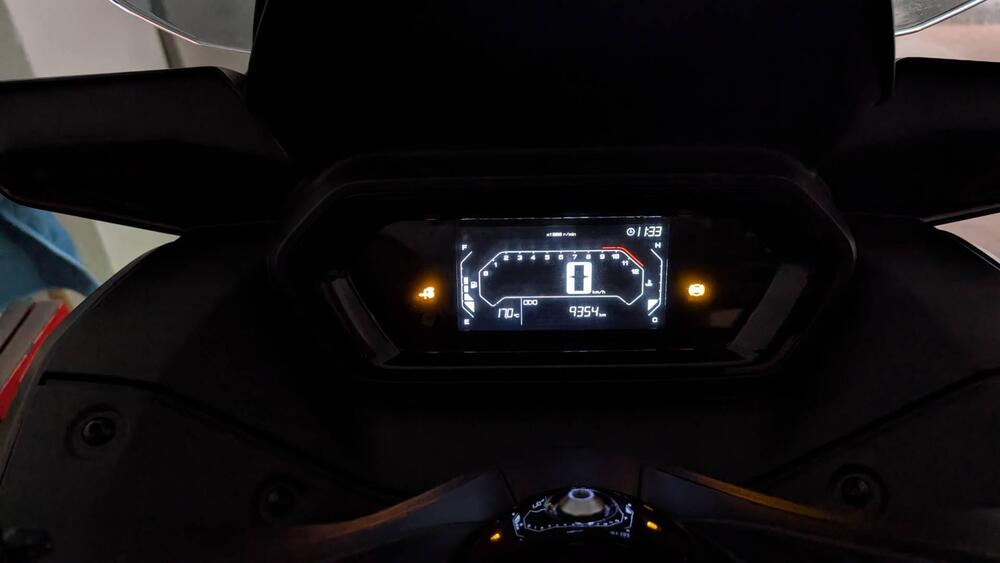 Yamaha X-Max 300 (2021 - 24) (6)