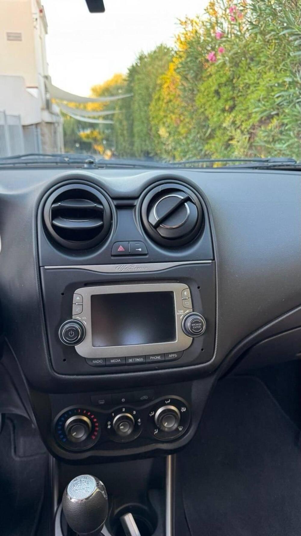 Alfa Romeo MiTo usata a Palermo (5)