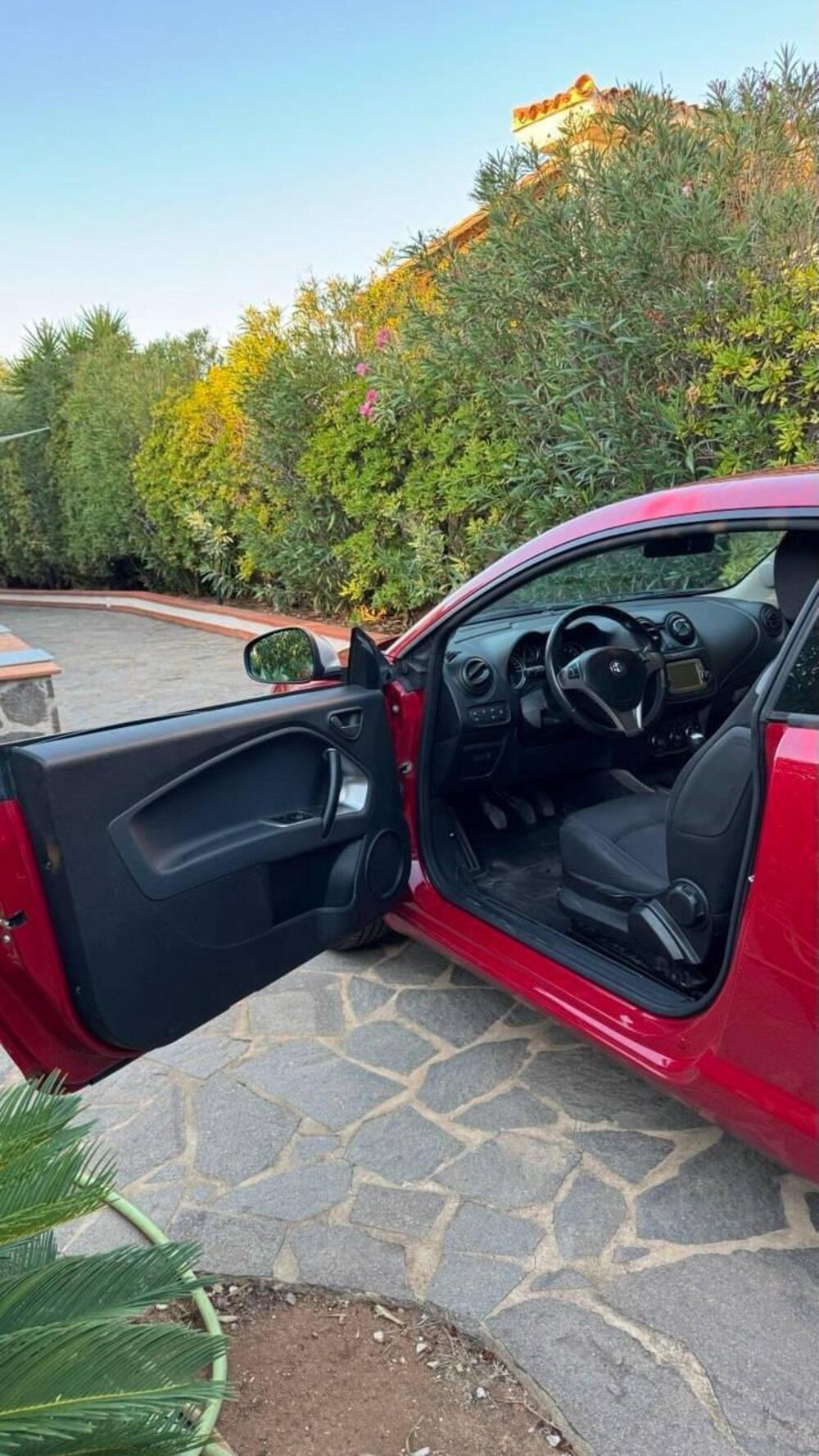 Alfa Romeo MiTo usata a Palermo (13)