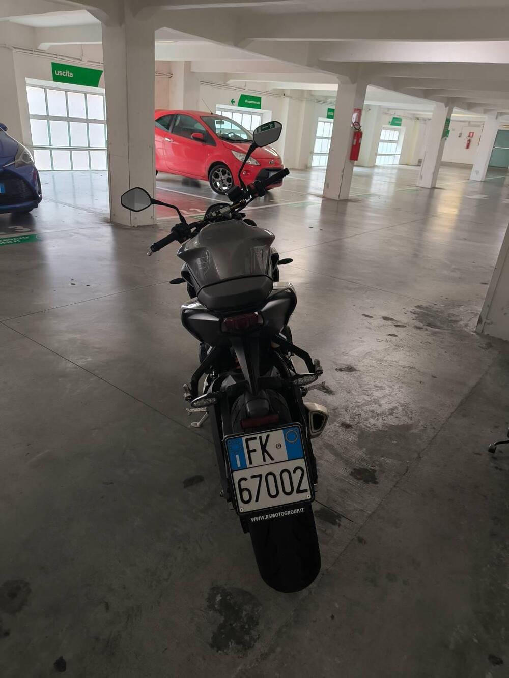 Triumph Street Triple 765 R (2023 - 26) (7)