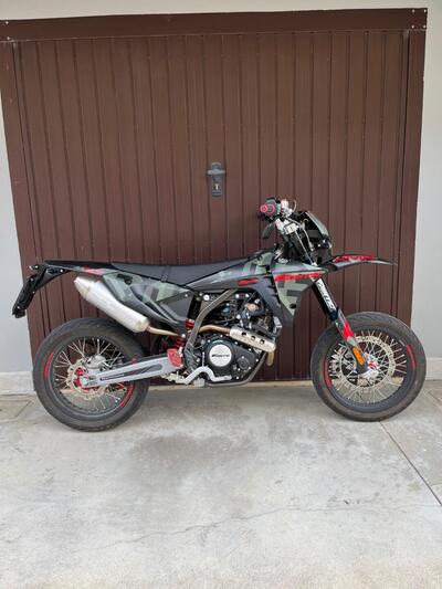 Fantic Motor XMF 125 Motard Performance 4T (2023 - 24) usata