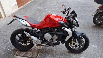 MV Agusta Brutale 675 (2011 - 15) usata