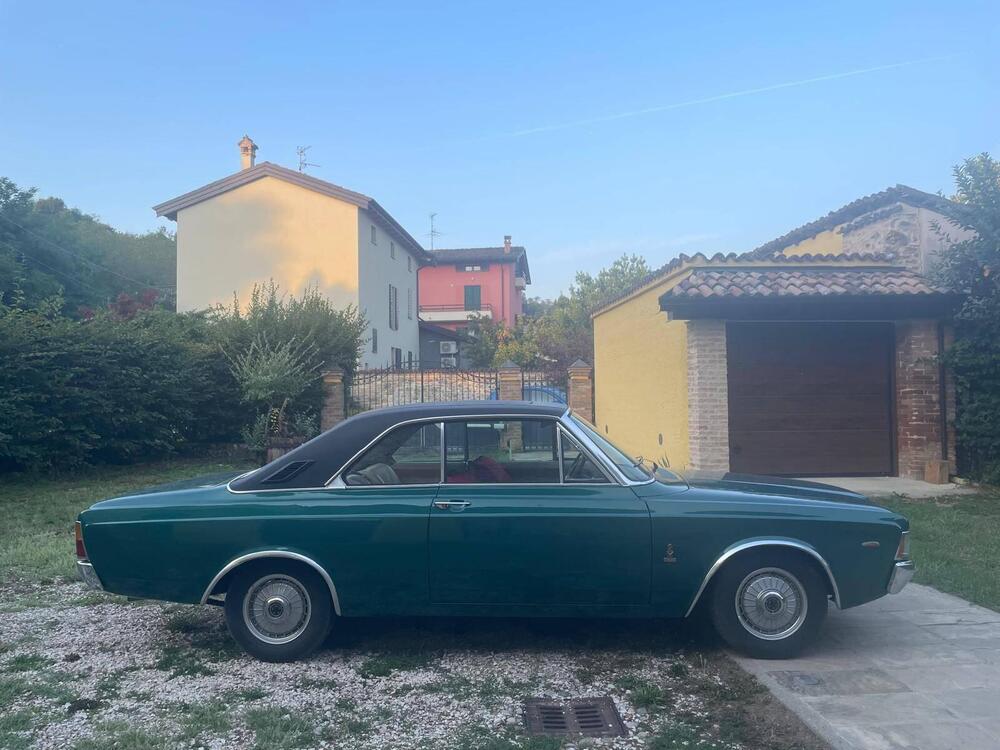 Ford Taunus d'epoca a Piacenza