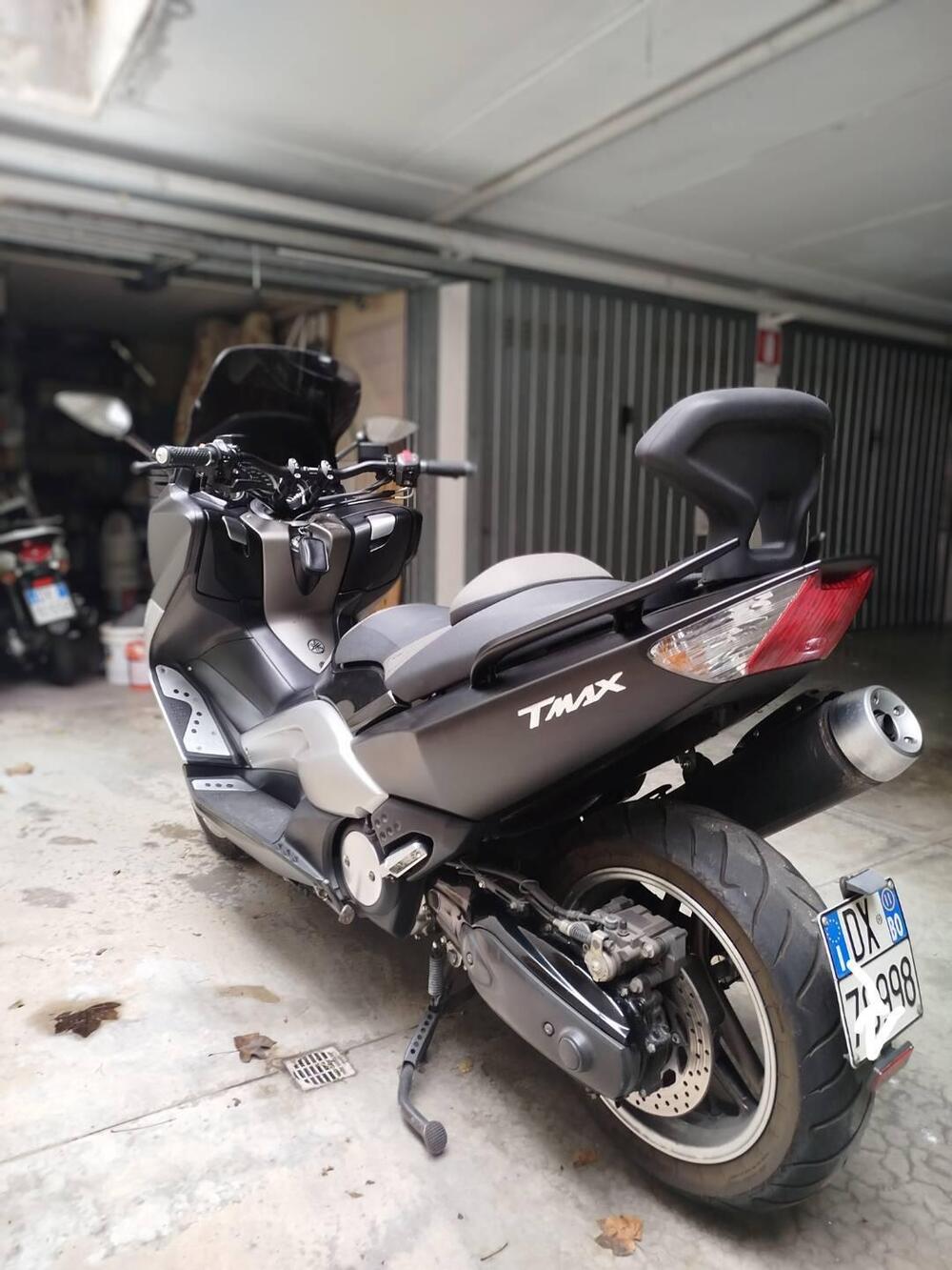 Yamaha T-Max 500 Tech Max (2011 - 13) (2)