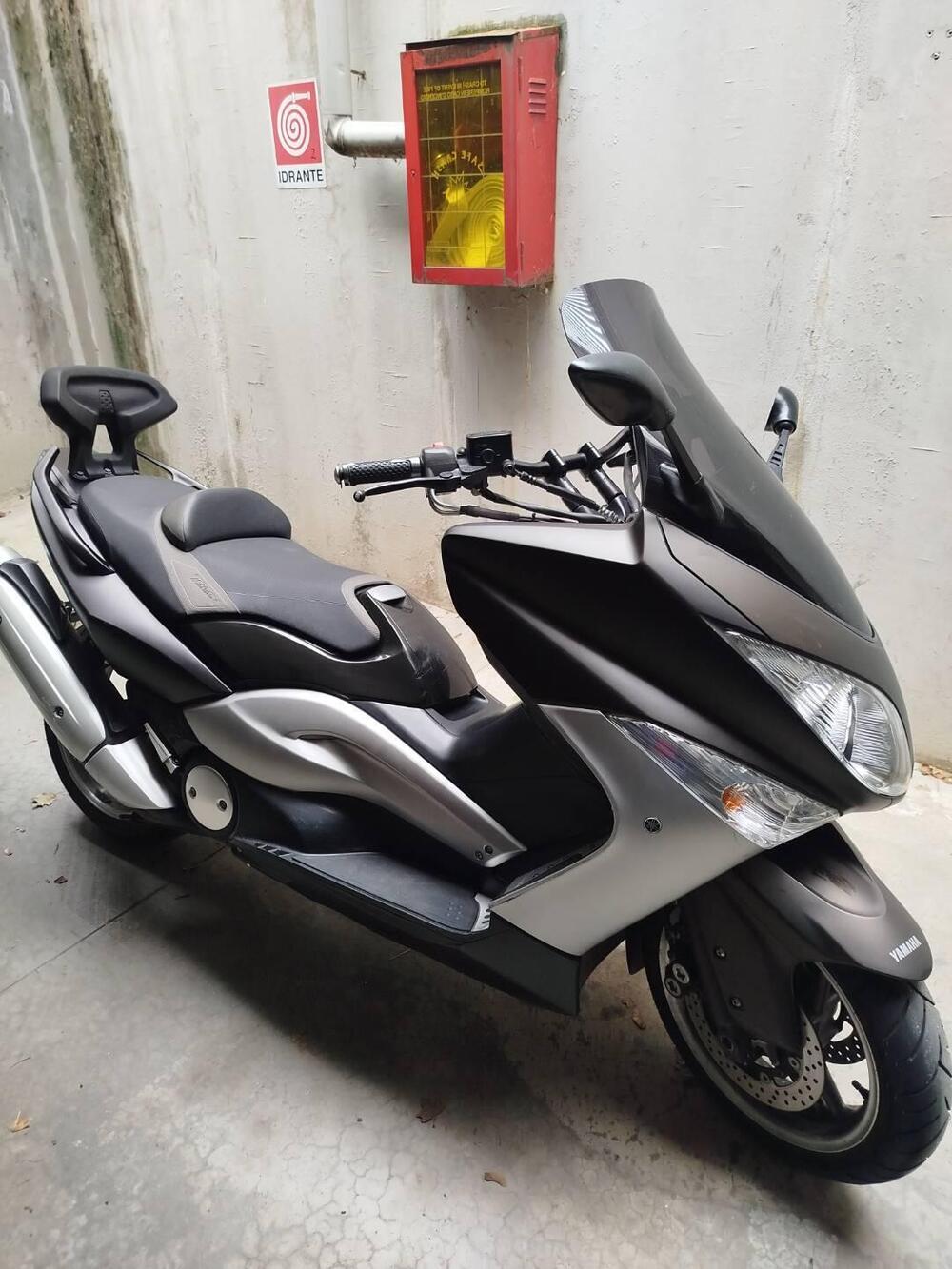 Yamaha T-Max 500 Tech Max (2011 - 13) (7)
