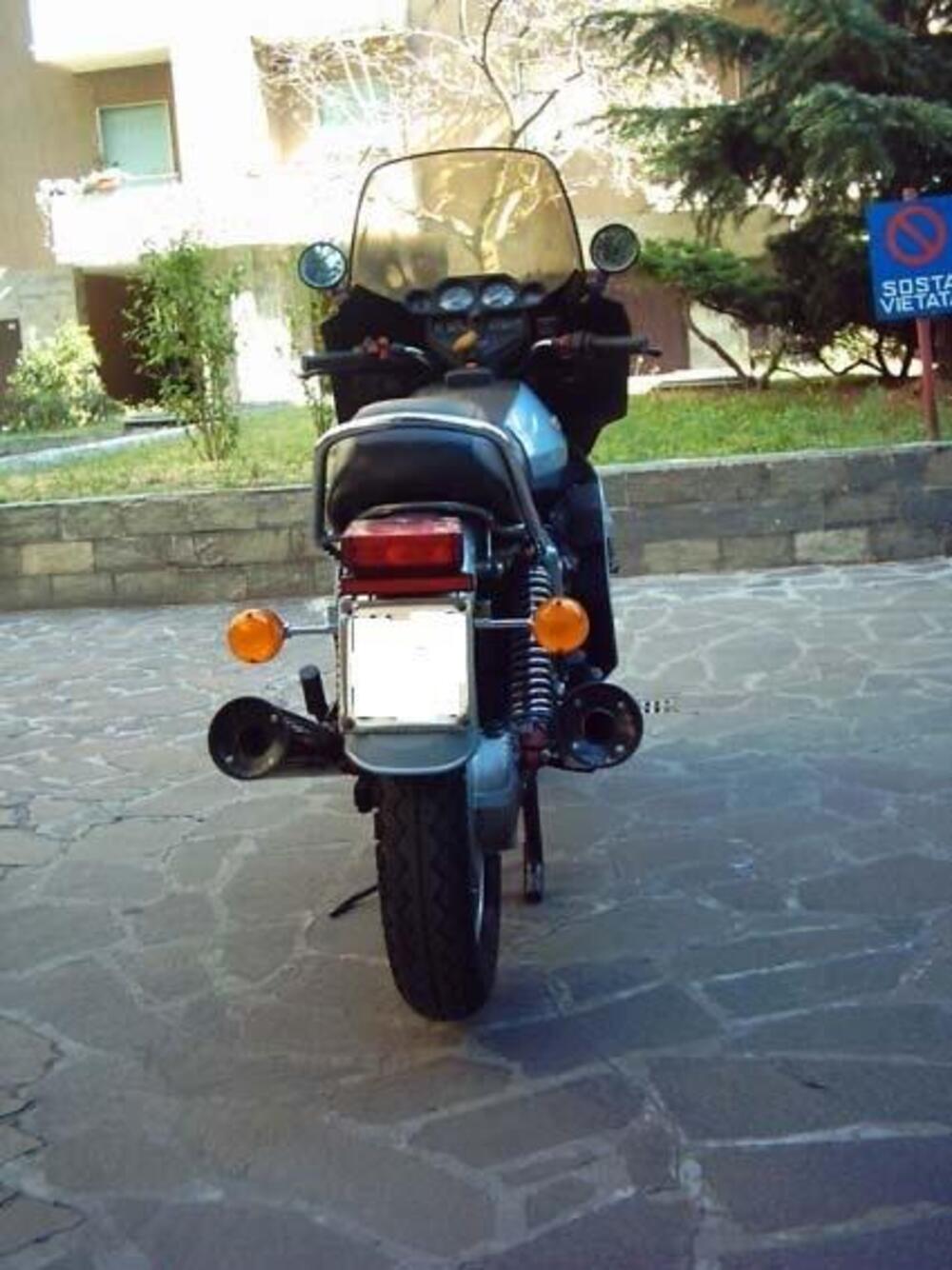 Moto Guzzi 1000SP (3)