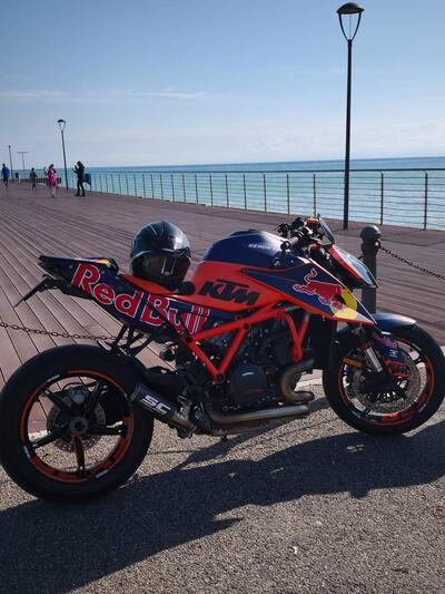 KTM 1290 Super Duke R (2021) usata