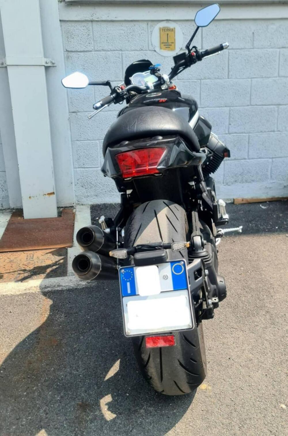 Moto Guzzi Griso 1200 8V (2007 - 12) (3)