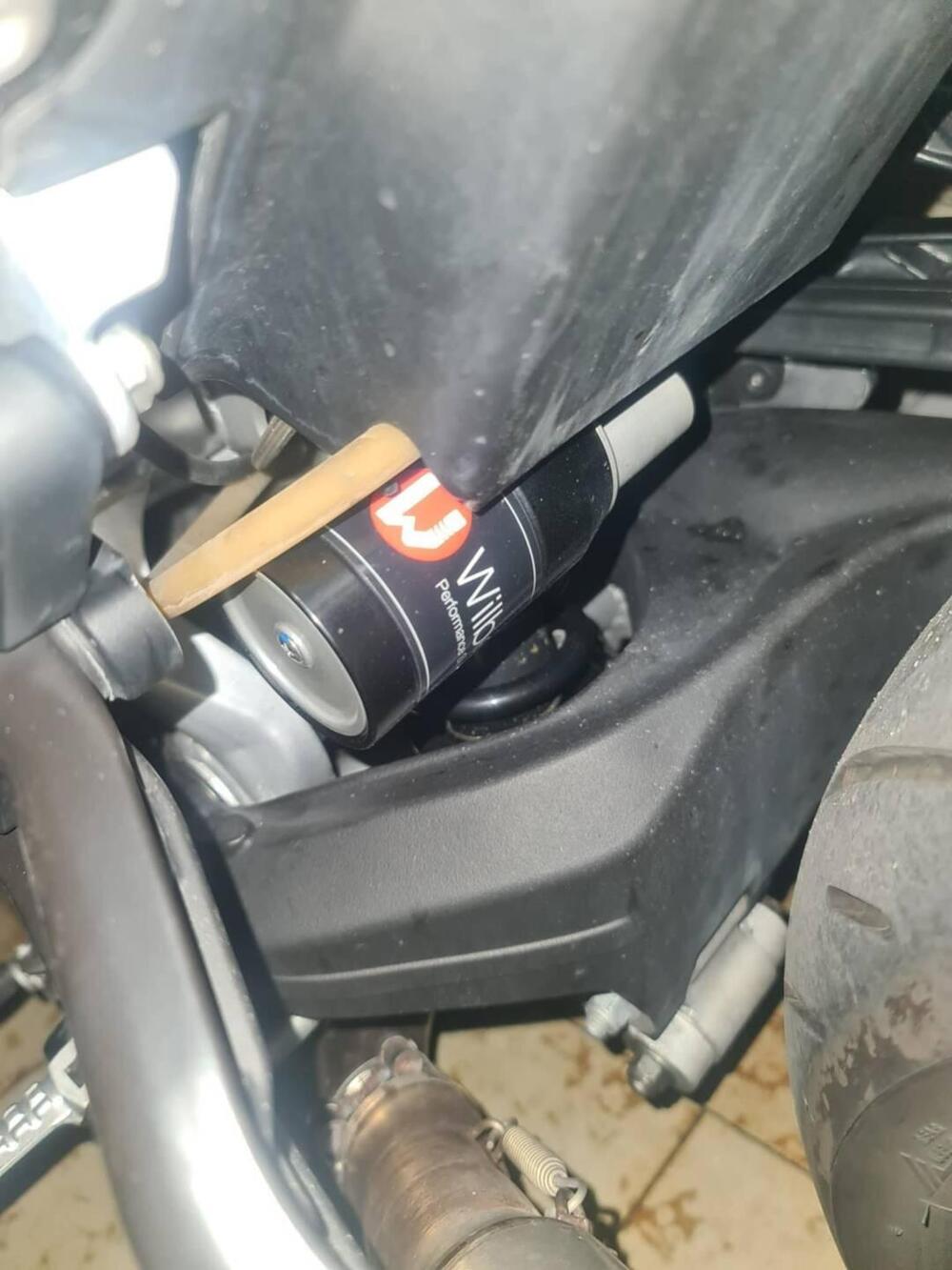 Moto Guzzi Griso 1200 8V (2007 - 12) (4)