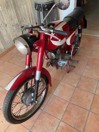 Moto Morini Corsaro 125 d&#039;epoca