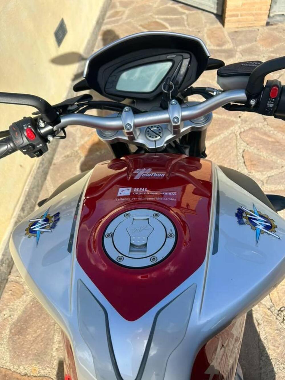 MV Agusta Brutale 800 (2012 - 15) (8)