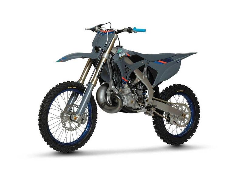 Tm Moto MX 250 MX 250 ES 2T (2026) (4)