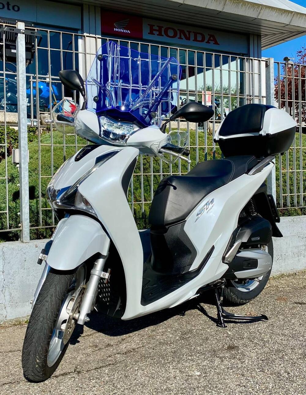 Honda SH 150 i (2017 - 19) (2)