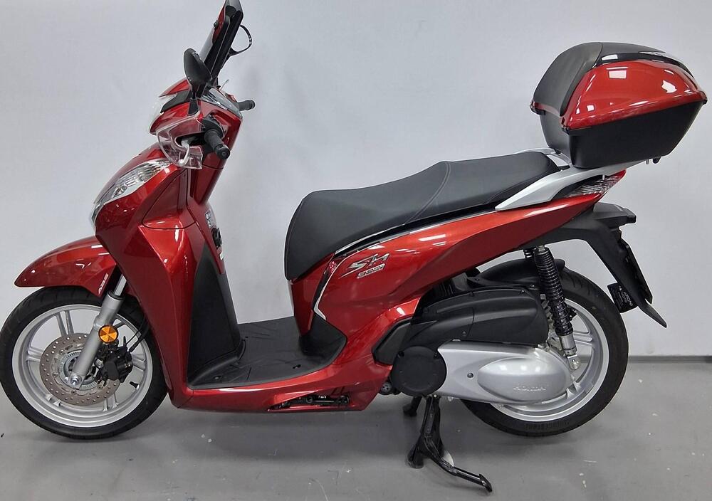 Honda SH 300 i Sport ABS (2018 - 20) (3)