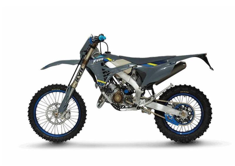 Tm Moto EN 125 EN 125 ES Fi 2T TM Corse (2026) (3)