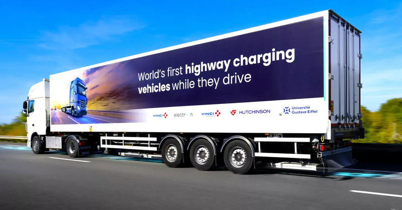 La Francia inventa l&rsquo;autostrada che ricarica l&rsquo;auto elettrica mentre viaggi: addio alle colonnine