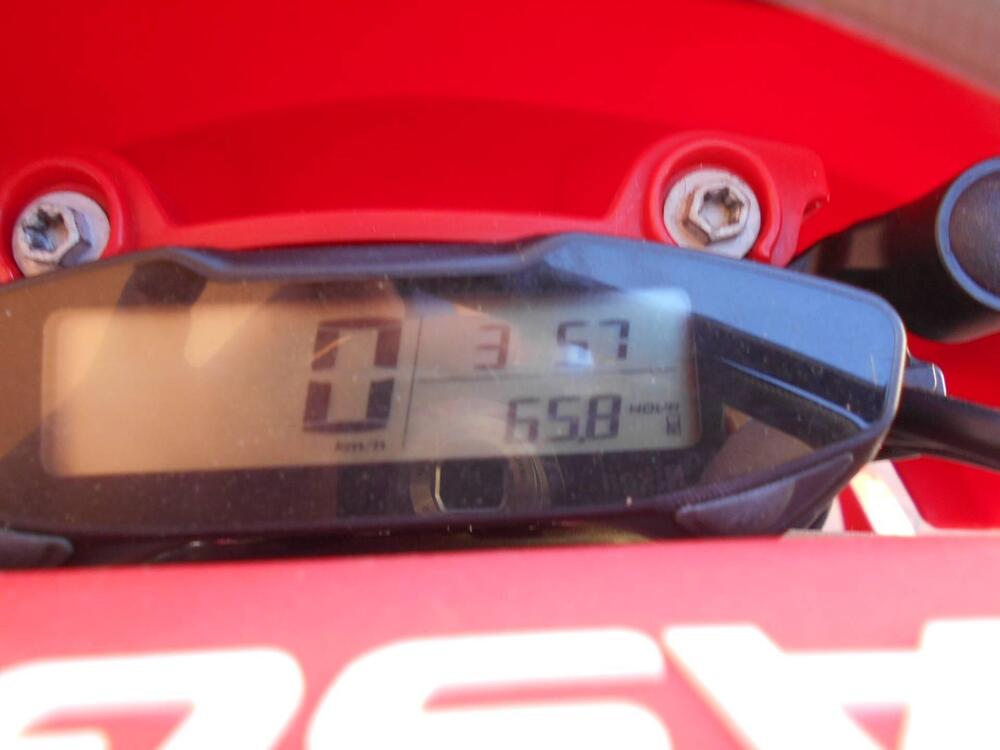 GASGAS EC 125 (2025) (2)