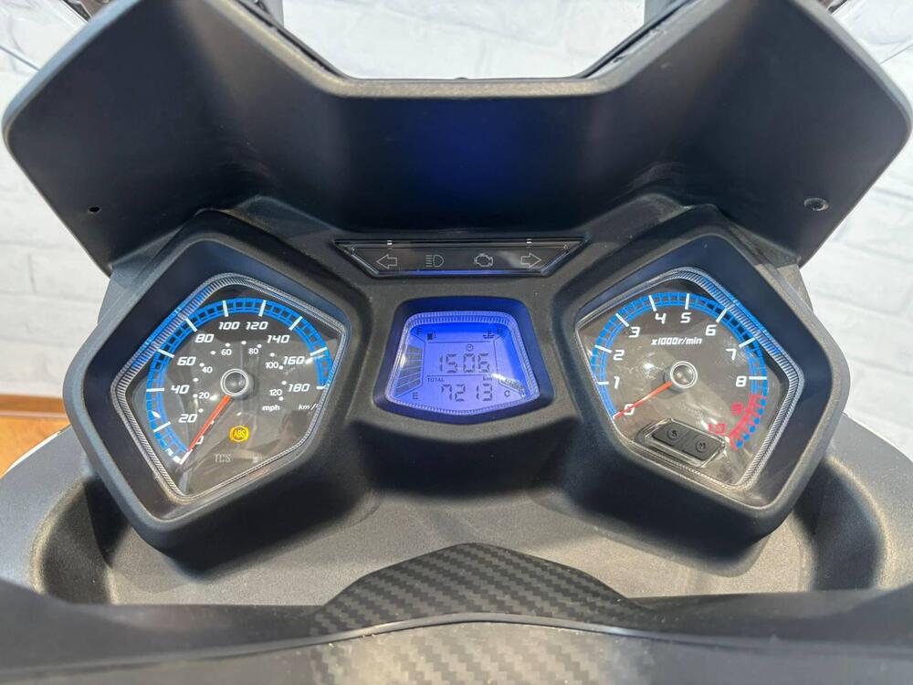 Sym Joymax 300 Z+ (2021 - 24) (7)