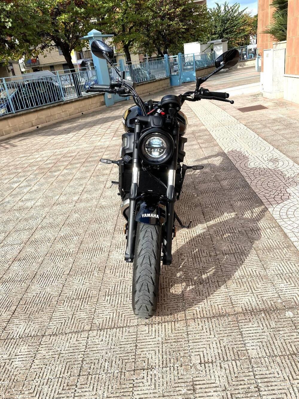 Yamaha XSR 700 (2022 - 26) (4)