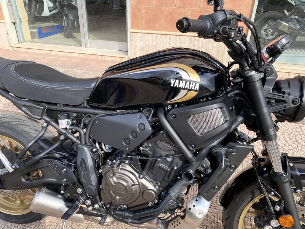 Yamaha XSR 700 (2022 - 26) (8)