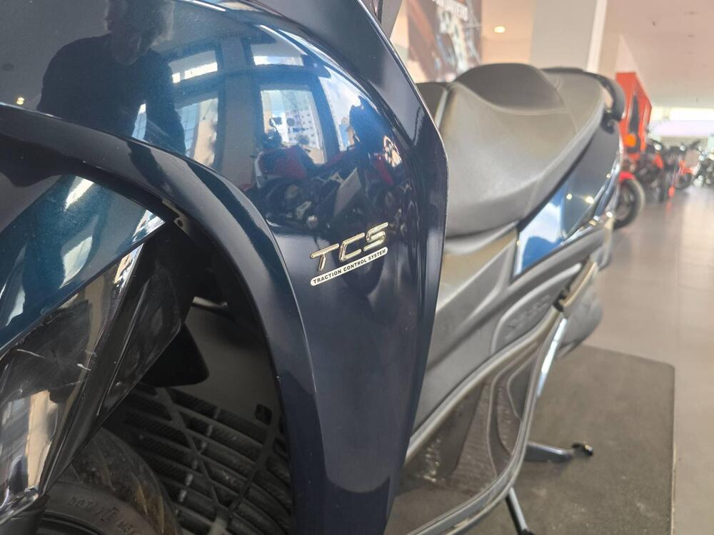 Kymco Agility 350i NN R16 (2023 - 26) (9)