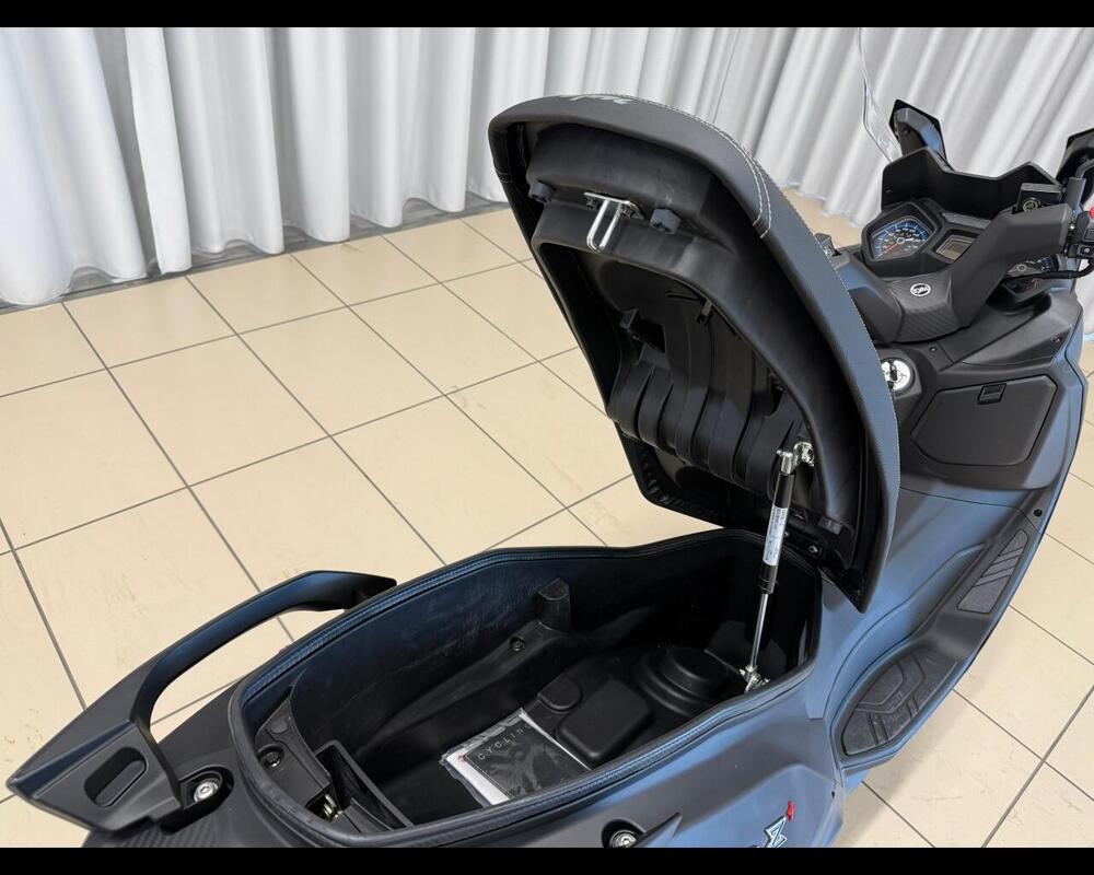 Sym Joymax 300 Z+ (2021 - 24) (13)