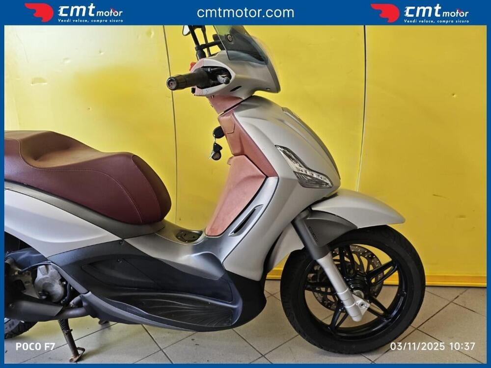 Piaggio Beverly 350 SportTouring ie ABS (2011 - 17) (7)