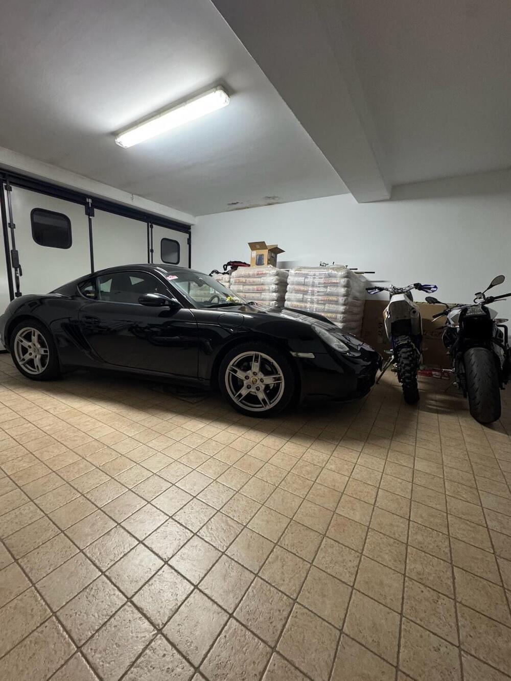 Porsche Cayman usata a Teramo (10)